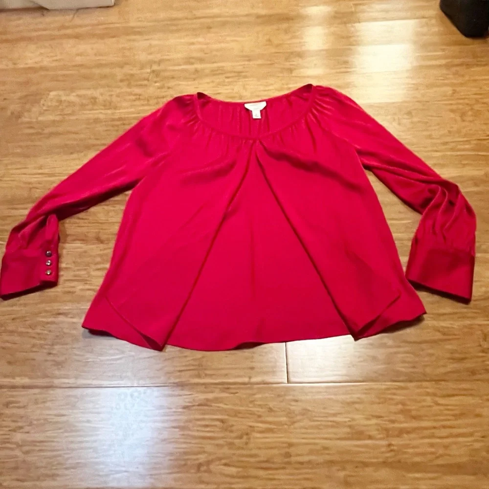 Talbots 100% Silk Vibrant V-Neck Red Blouse with ruched collar long sleeves. 10 - Picture 2 of 14